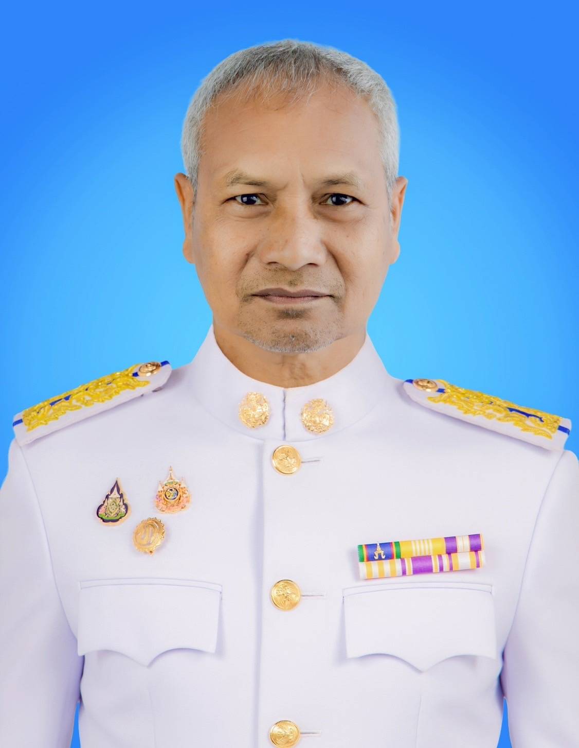 นายวิชาญ ชุติธรพงษ์